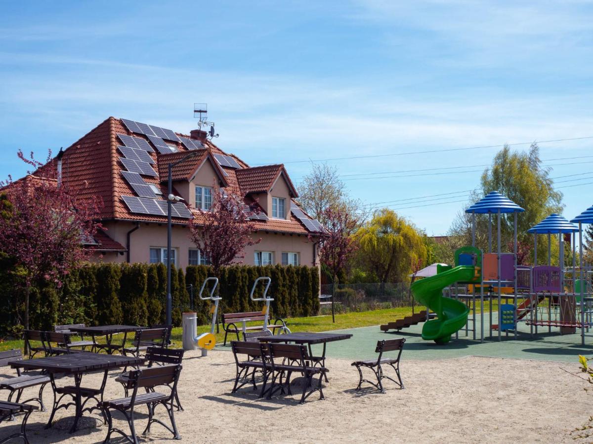 Maximus Krynica Morska Exterior foto